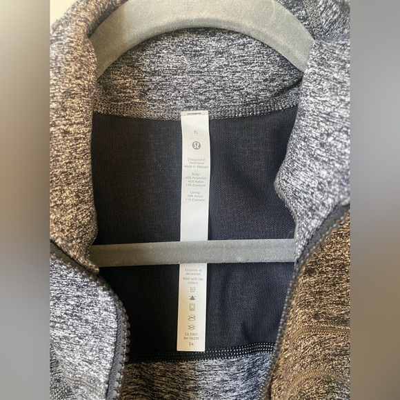 Lulu Lemon Define Jacket - Size 6 - Picture 7 of 7